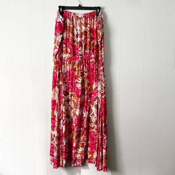 Floral Maxi Dress in Red and Pink - Picture 6 of 14